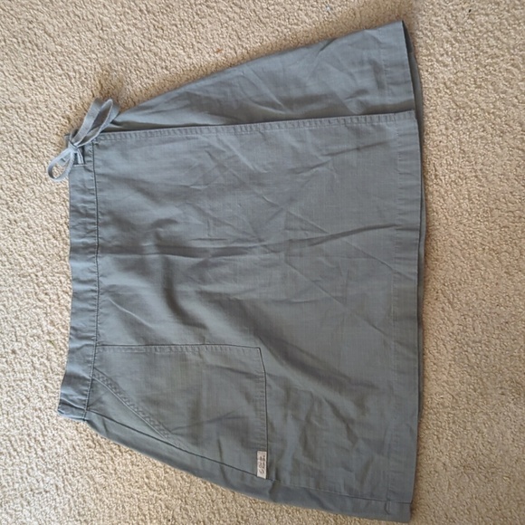 Gander Mountain Guide Series Green Outdoor Skirt Size 14 - Picture 1 of 5